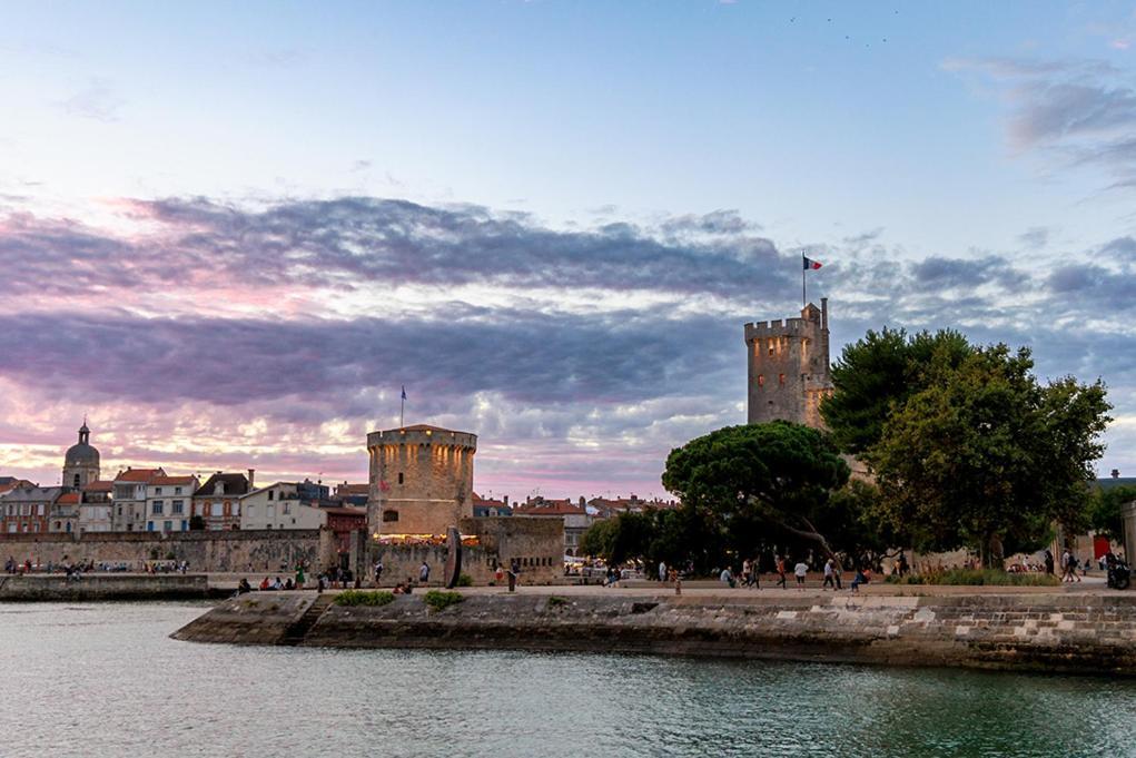 L'Appartement : Location Les Merciers. La Rochelle  Esterno foto